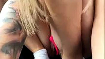 Russa se masturba sozinha videos