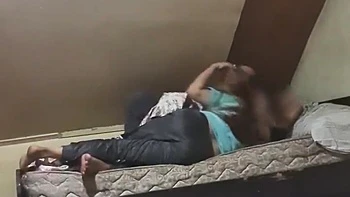 Ficke meine geile Mitbewohnerin, wenn ihr Freund weg ist videos