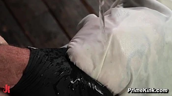 Charlotte Sartre morena follada en BDSM shibari salvaje videos