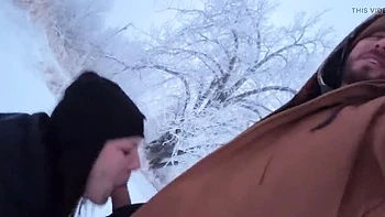 Mya Lane Outdoor Sex in Snow Almost Caught - Amateur MILF Doggystyle Public Fuck videos