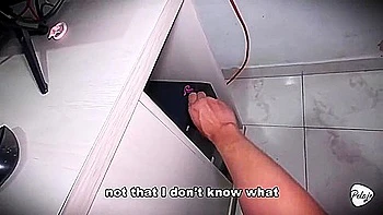 Linda colombiana magra transa com pau grande em POV videos