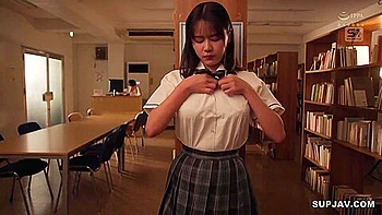 Femme asiatique enceinte aux grosses bites et fesses videos