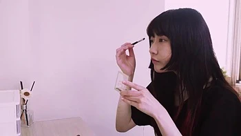 Garota asiática leva boquete fundo, doggy e sexo missionário videos