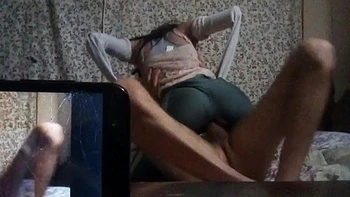 Любительница трахается в анал соло videos