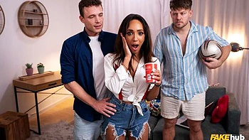 FMM hardcore sex with a big-boobed brunette Luna Blackx videos