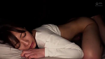 Милая стройная азиатка залитая спермой videos