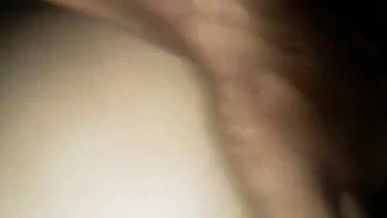 Schlanke Desi Ehefrau bekommt tiefen Arschfick videos