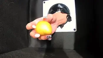 YoutubeGame - To the touch - what's in the box? videos