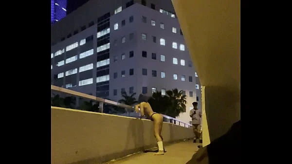 lil d & roxi photoshoot in Miami videos