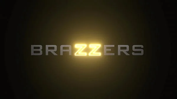Love A Tae In Uniform - Alexis Tae / Brazzers  / stream full from www.brazzers.promo/uniform videos