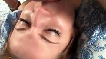 Жесткий минет с глубоким горлом и анальным трахом большой жопы videos