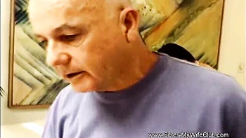 Жена-милфа, жесткое групповое с аналом и рогоносцем videos