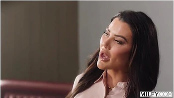 Gorgeous Bubble Butt Milf Savanah Storm Gets Stretched Out videos