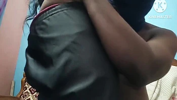 Пикантные шалости Хани Бхабхи с соседом на хинди videos