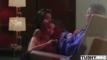 Spencer Bradleys Arsch wird von Mick Blue gevögelt und vollgespritzt videos