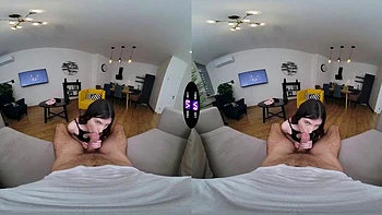 Luna Lynx quente chupa forte e cavalga hardcore videos