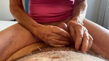 Close-Up MILF Handjob & Cowgirl Fuck videos