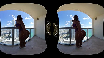 Minha colega de quarto com peitos grandes se fode videos