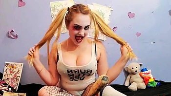 L'aventure orgasmique sauvage de Harley Quinn videos
