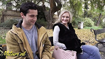 Cougar Subana Grande fickt Jungen in High Heels videos