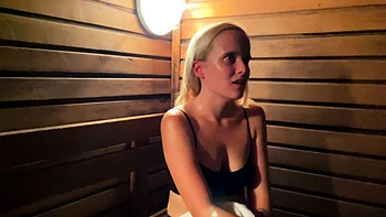 Дикая ебля на отдыхе с горячей парой любителей videos