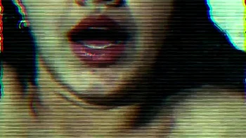 Бенгальская Бебо жестко ебется в ОЙО videos