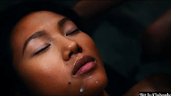 Тайские лесбиянки лижут киску videos