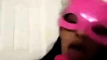 Mia Kandi Solo-Blowjob mit Dildo videos