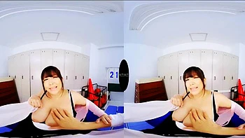 Japanisches Babe bläst große Titten in VR videos