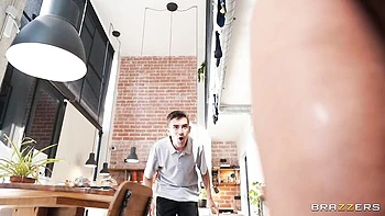 Blonde milf Sienna Day fucked by two huge cocks videos