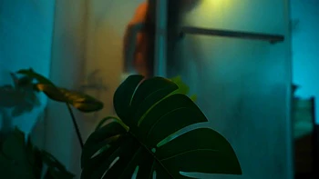 Asiatisches Teenbrünette wird unter der Dusche gefickt videos