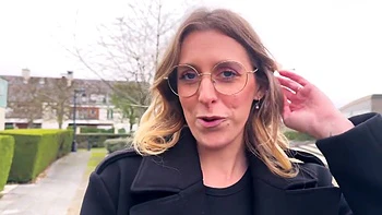 Aurrora 23 anos, milf peituda de lingerie videos