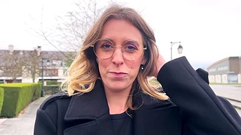 Aurrora, 23, big-tits milf in lingerie videos