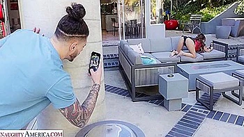 Amiga morena da minha madrasta rebola a bunda no pau grande videos