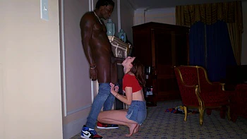 Morena Lena Anderson cavalga o enorme pau negro de Louie Smalls videos