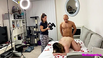 Lexi Grey fickt rohe Teen-Fotze hinter den Kulissen videos