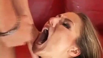 Fous ma femme club : MILF cocu en anal et threesomes hotwife videos