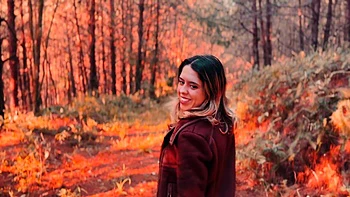 Pareja follando salvajemente en el bosque sin nadie videos