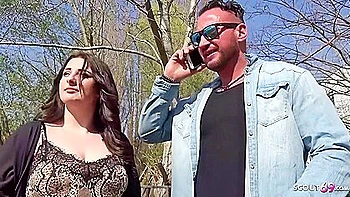 Teen gordinha Elisa trai o namorado em casting público de quatro videos