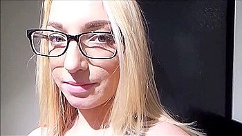 Le précieux beau-frère de Zoe Parker la baise en fantasme videos