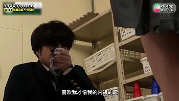 Milf japonesa amateur recibe creampie en sexo grupal videos