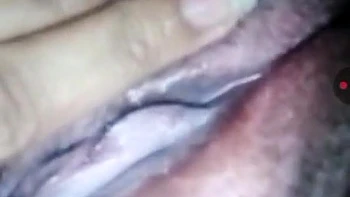 Опубликовано сексуальное видео волосатой индийской ютуберши videos