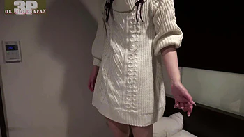 Ange asiatique en chaleur prête à te baiser videos