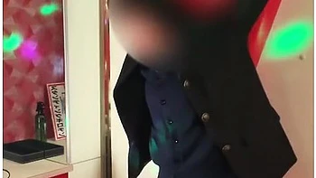 Japa de 18 anos recebe creampie estilo gonzo videos