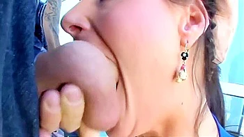 Bunda grande rebolando para uma foda por trás videos