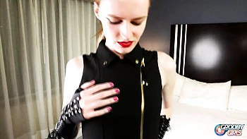 Hailey fodendo sem parar com dildo irresistível videos