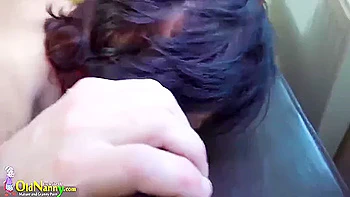 Lesbische 18+ Compilation mit Teens und Senioren beim Ficken videos