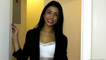Brunette latina Veronica Rodriguez rides a big cock and squirts like a fucking nozzle videos