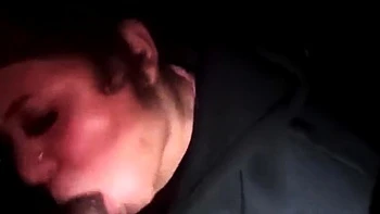 Kendoll suce grosse queue noire en POV nocturne videos