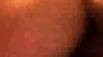 Zwei schwarze Schwänze ficken die geile Schlampe vor ihrem Mann videos